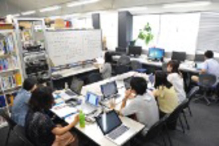 早稲田大学 基幹理工学部では、高度な問題解決能力を有し、将来広い分野で活躍できる人材を育成します