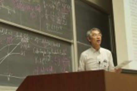 獨協大学 英語で、持続可能な社会について学ぶ「Introductory Lectures」。