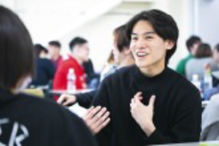 東京福祉大学 カウンセリングはコミュニケーション能力が重要。アクティブ・ラーニングの授業でコミュニケーション能力を養います