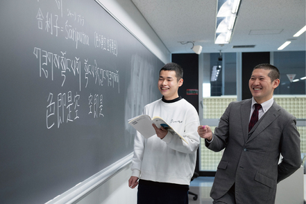 大正大学 「チベット語研究」仏教の一次資料の読解に必要なスキルの修得をめざします