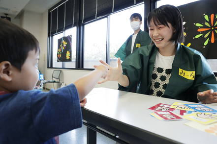 文京学院大学 地域連携センターBICSでは、高齢者、障がい者、子どもなどのプログラムがあり、地域の皆さんと共に活動しています。