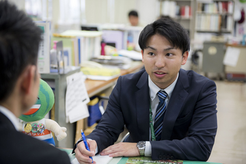 地方公務員として働くOさん