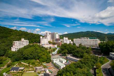 岡山理科大学 岡山理科大学は、8学部20学科1コースを擁する大学です（2024年度）