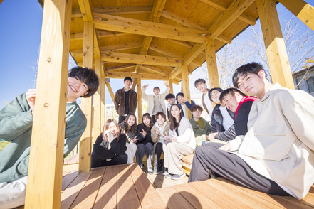 日本工業大学 「木造建築工房」企画から設計・製作にいたるまで、ものづくりを一貫して体験する“カレッジマイスタープログラム”