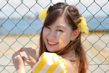 アイドルとして働く川村　優里さん