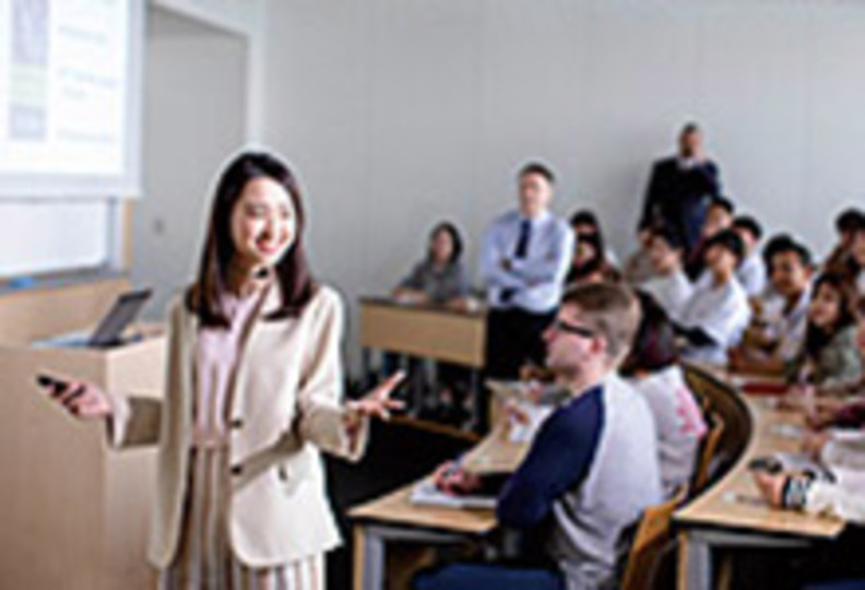 大阪経済法科大学の風景