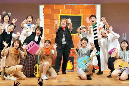 常葉大学 子どもの創造性を引き出し、感性を磨く。ミュージカルなど、バラエティに富んだカリキュラム