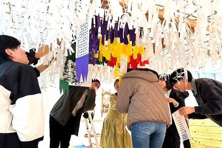 常葉大学 静岡市井川に開館する「南アルプスユネスコパークミュージアム」で展示される地元伝統芸能「井川神楽」で使う白蓋を制作。