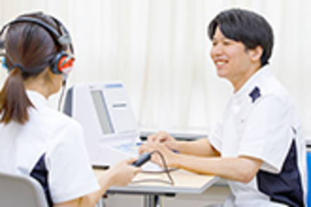 関西福祉科学大学 ［言語聴覚学専攻］幅広い領域を横断する学びで、言語聴覚学の専門知識を養います