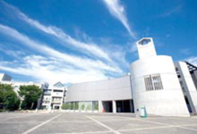流通科学大学の風景