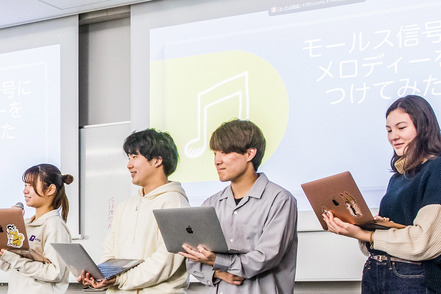 武蔵野大学 AIに関するスキルを身に付け、データを読み解く分析力や新しい価値を生み出す創造力などを修得。