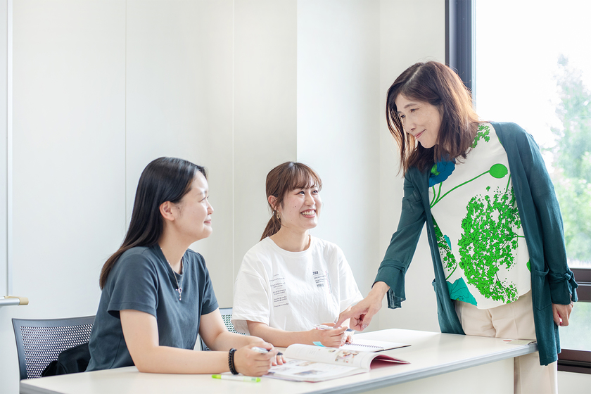 熊本学園大学の先生