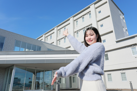 高崎健康福祉大学 2024年夏、新校舎が完成しました!より充実した学びを実現する、快適な空間と最新鋭の学習・研究設備を備えています