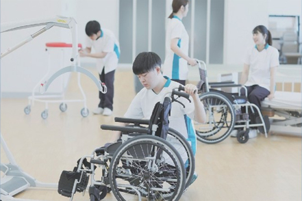 医療創生大学 大学ならではの最先端の機器・技術を用いた授業で世界水準のリハビリを学ぶ【理学療法学科・作業療法学科】