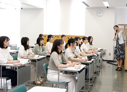 千葉市青葉看護専門学校の特長2