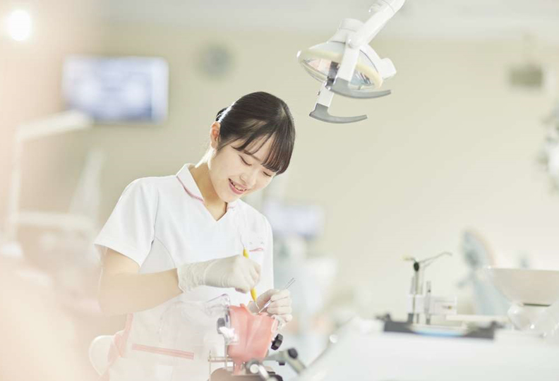 三条看護・医療・歯科衛生専門学校の風景