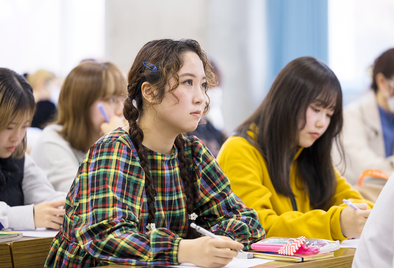 山野美容芸術短期大学の風景