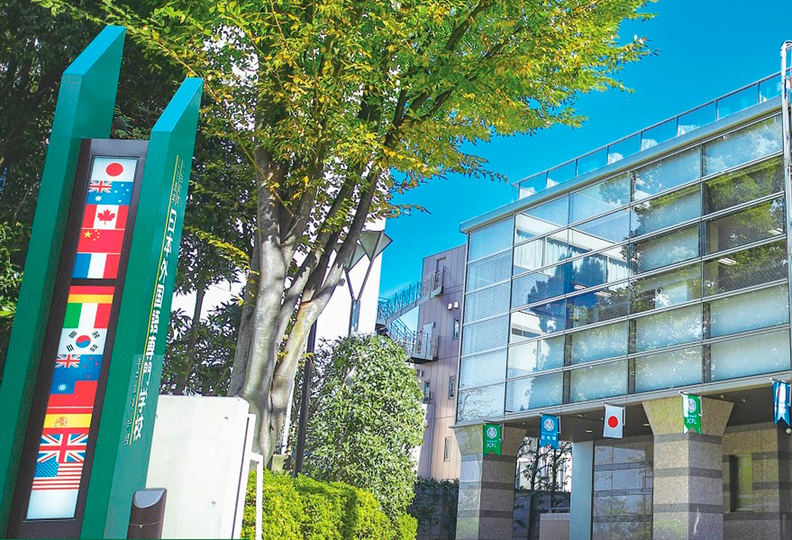 日本外国語専門学校の風景