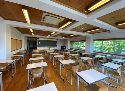 専門学校 愛知保健看護大学校の特長3