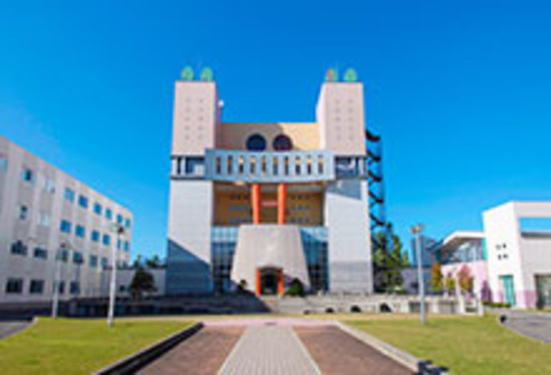 青森中央学院大学の風景