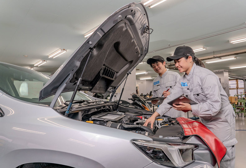 〈専〉ＹＩＣ京都工科自動車大学校の風景