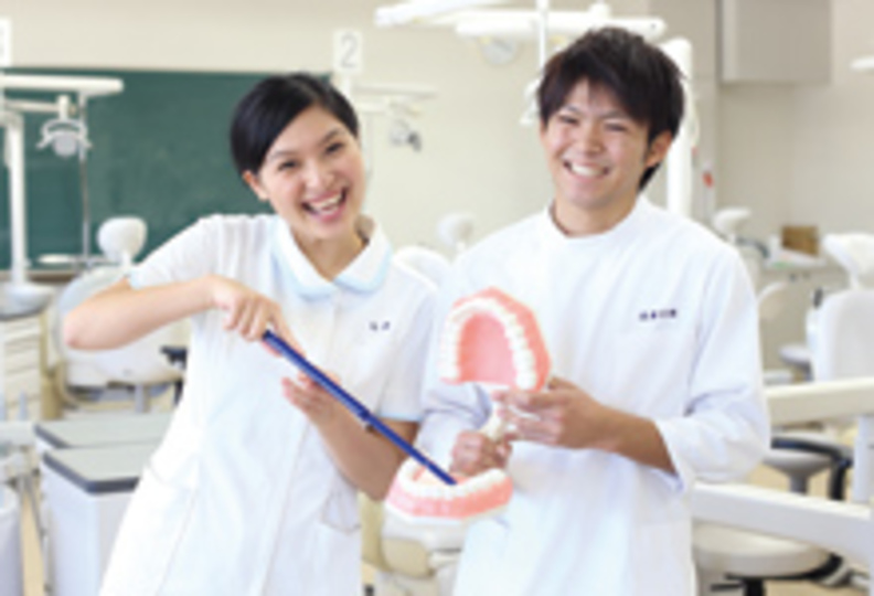 京都歯科医療技術専門学校の風景