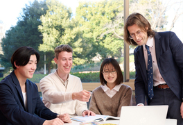 日本国際学園大学