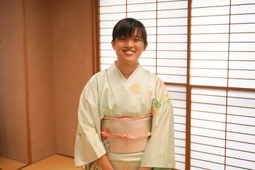 在校生の佐藤　日菜子さん