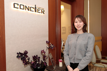 ウエディングコンシェルジュとして働く田中 柊花さん