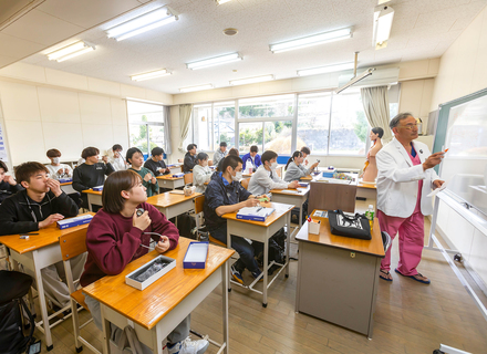 国際医療福祉専門学校一関校の特長2