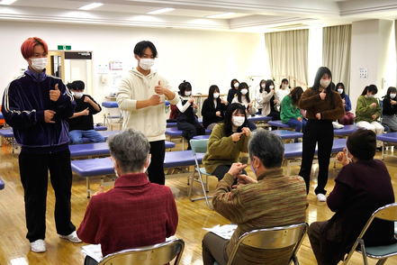 群馬パース大学 【理学療法学科】専門職として医療現場で活躍する能力はもちろん、地域社会で活躍するための学修に重点を置いています。