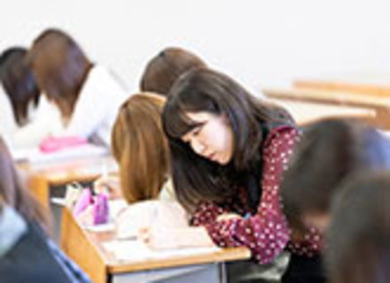 桜の聖母短期大学の特長2