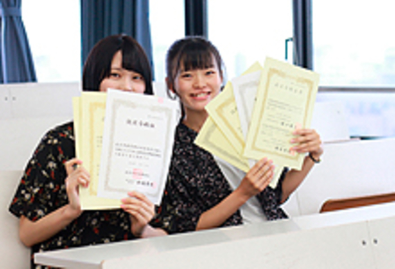 宇都宮ビジネス電子専門学校の風景