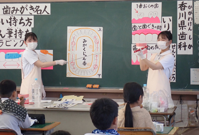 香川県歯科医療専門学校の風景