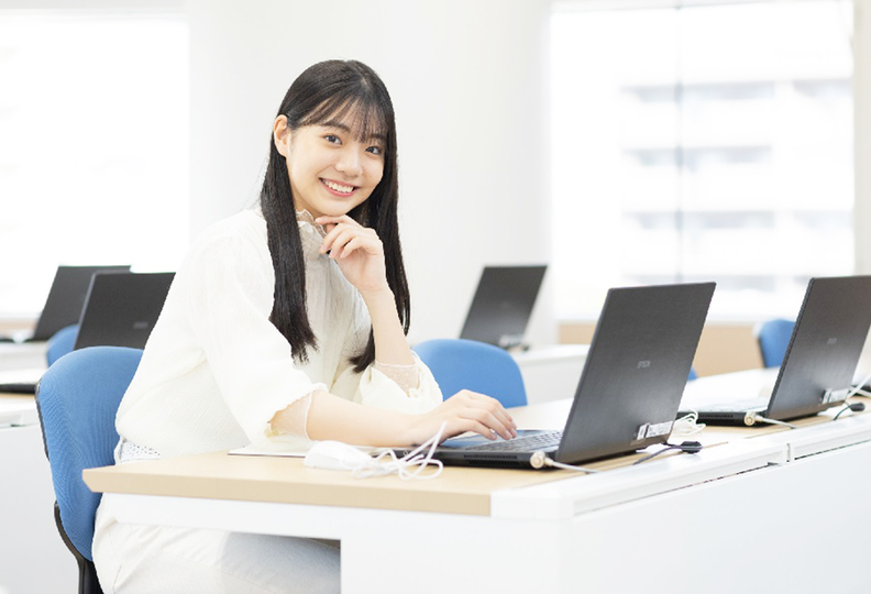 広島情報専門学校の風景