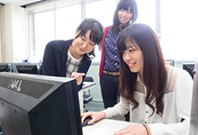 宮崎マルチメディア専門学校の風景