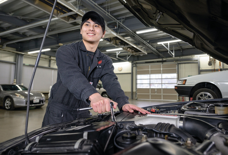 専門学校　長野自動車大学校の風景