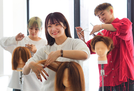 Ｍ．Ｄ．Ｆ．ＢＥＡＵＴＹ　ＣＯＬＬＥＧＥ