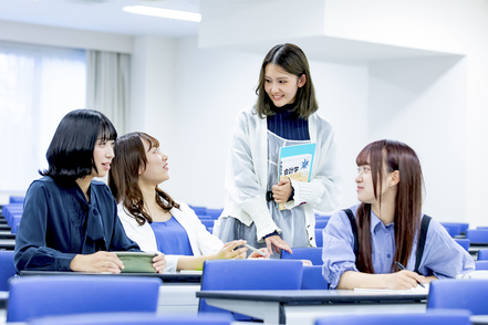 北海道武蔵女子大学 経営学だけでなく、ICT×デザイン×マーケティングなど幅広く社会で生きる経営を学びます