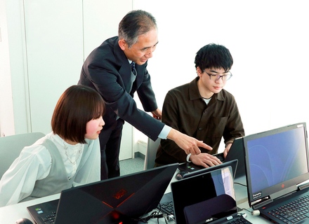 横浜システム工学院専門学校の特長１