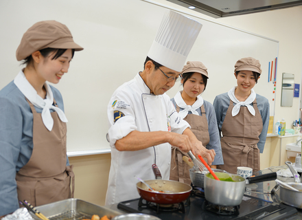福岡女子短期大学の特長1